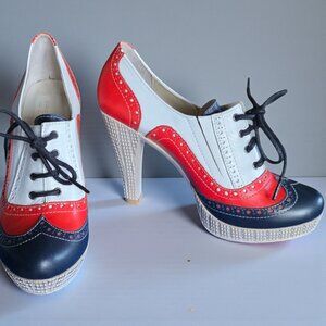 NWOT PERA DONNA ( 7.5 ) Red/White/Blue Gold Detail Lace Up Distressed Heels